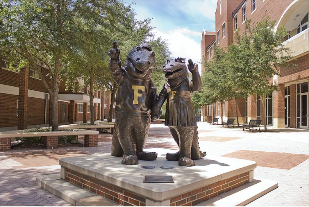 1693791052301130.jpeg 77bfe96ee7e548aa8cfdf7cf4ee3e25d.jpeg